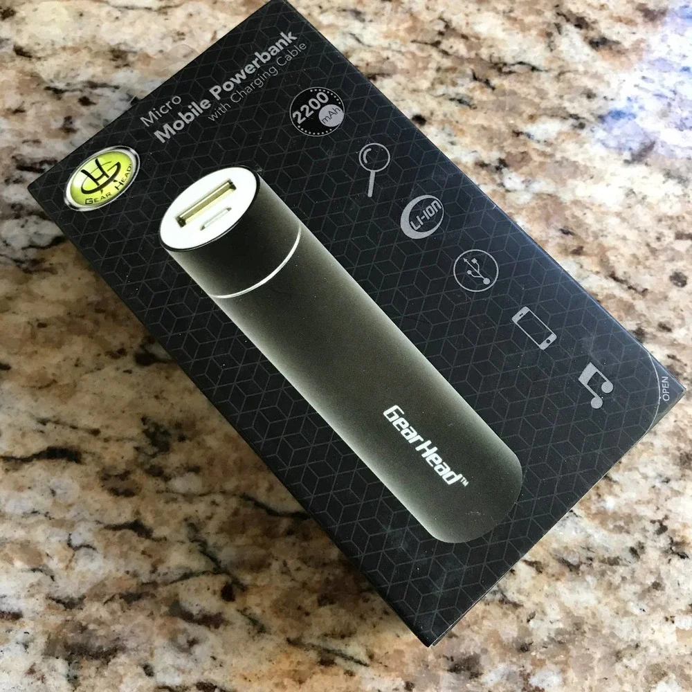 Gear head Micro Mobile Powerbank with Charging Cable NEW - Picture 2 of 7